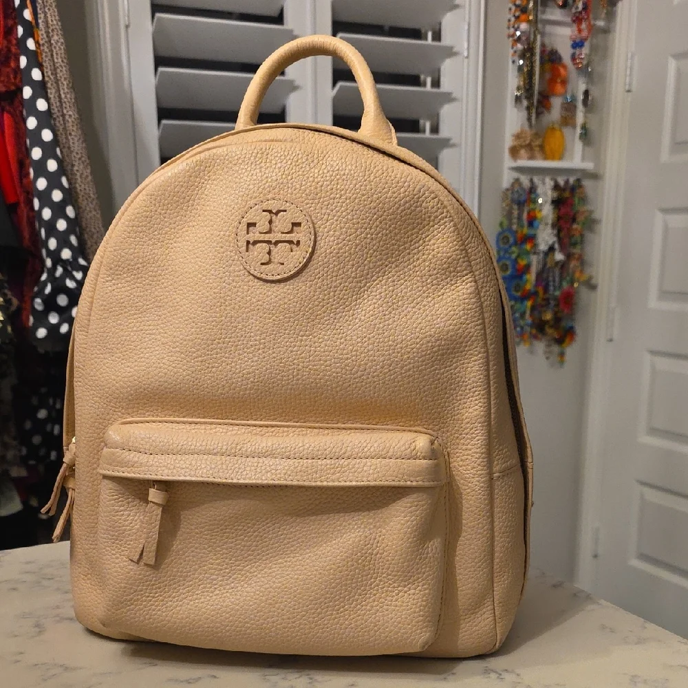 Tory Burch Beige Leather Backpack - Picture 4 of 16